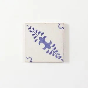 Tiles of Ezra Amano Series Hoja