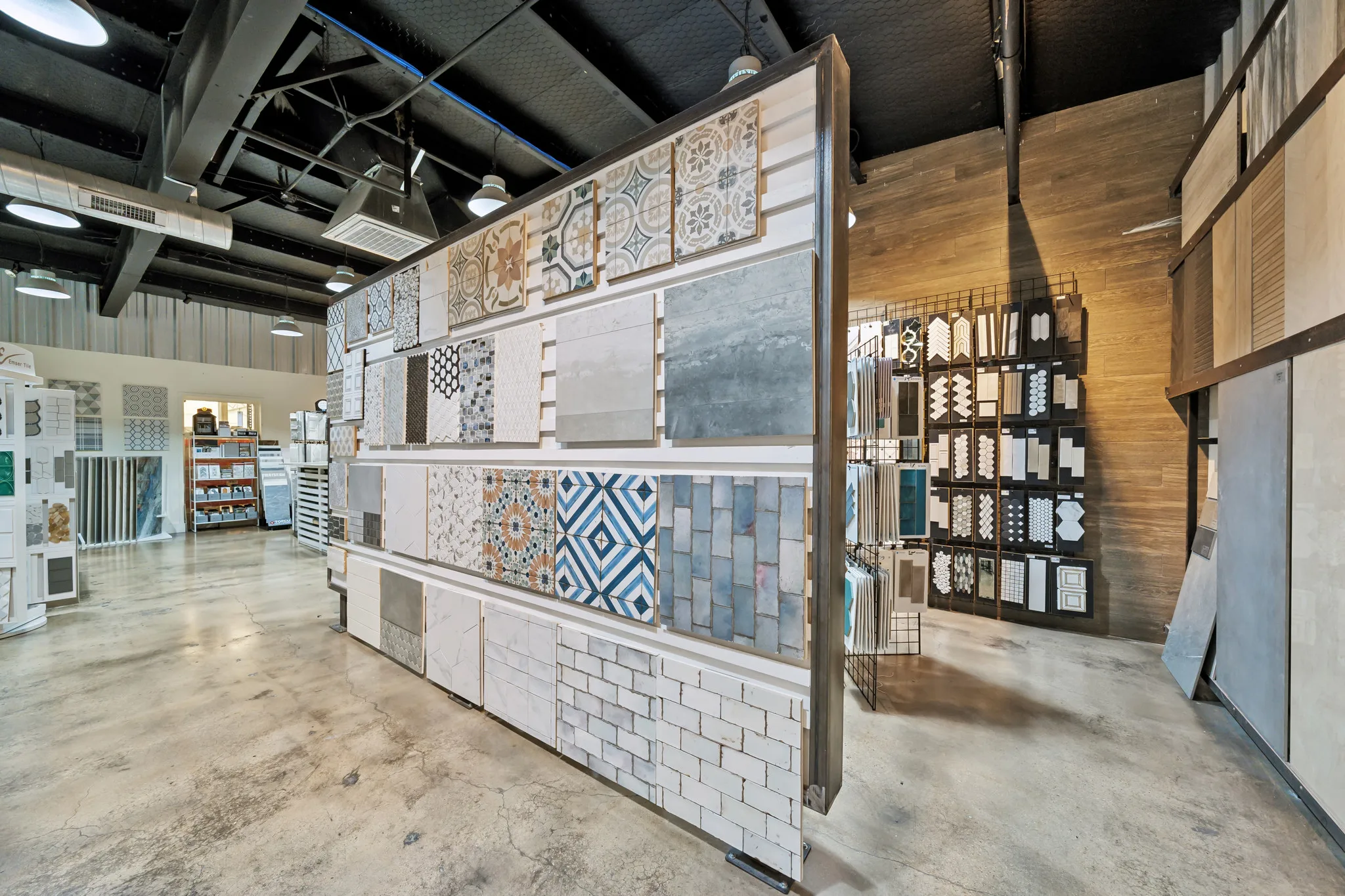 107_W_Nakoma_St_San_Antonio_TX_78216_USA-Foyer-240618_HJ_153748_MOK_HDR_0043