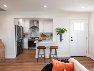 bbtb-ep2-after-livingroomkitchens2