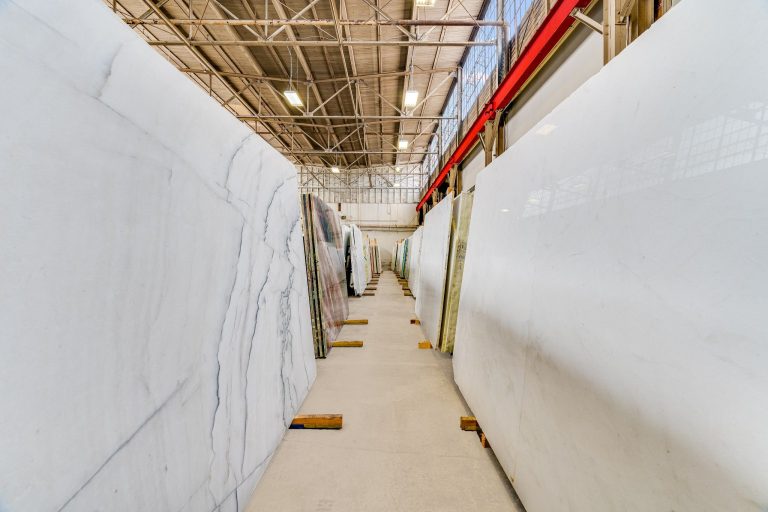 Birmingham Showroom RTM08076