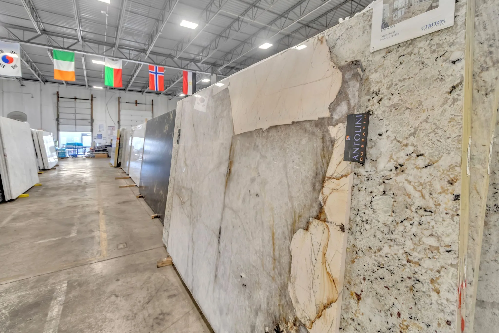 Indianapolis Showroom 0025